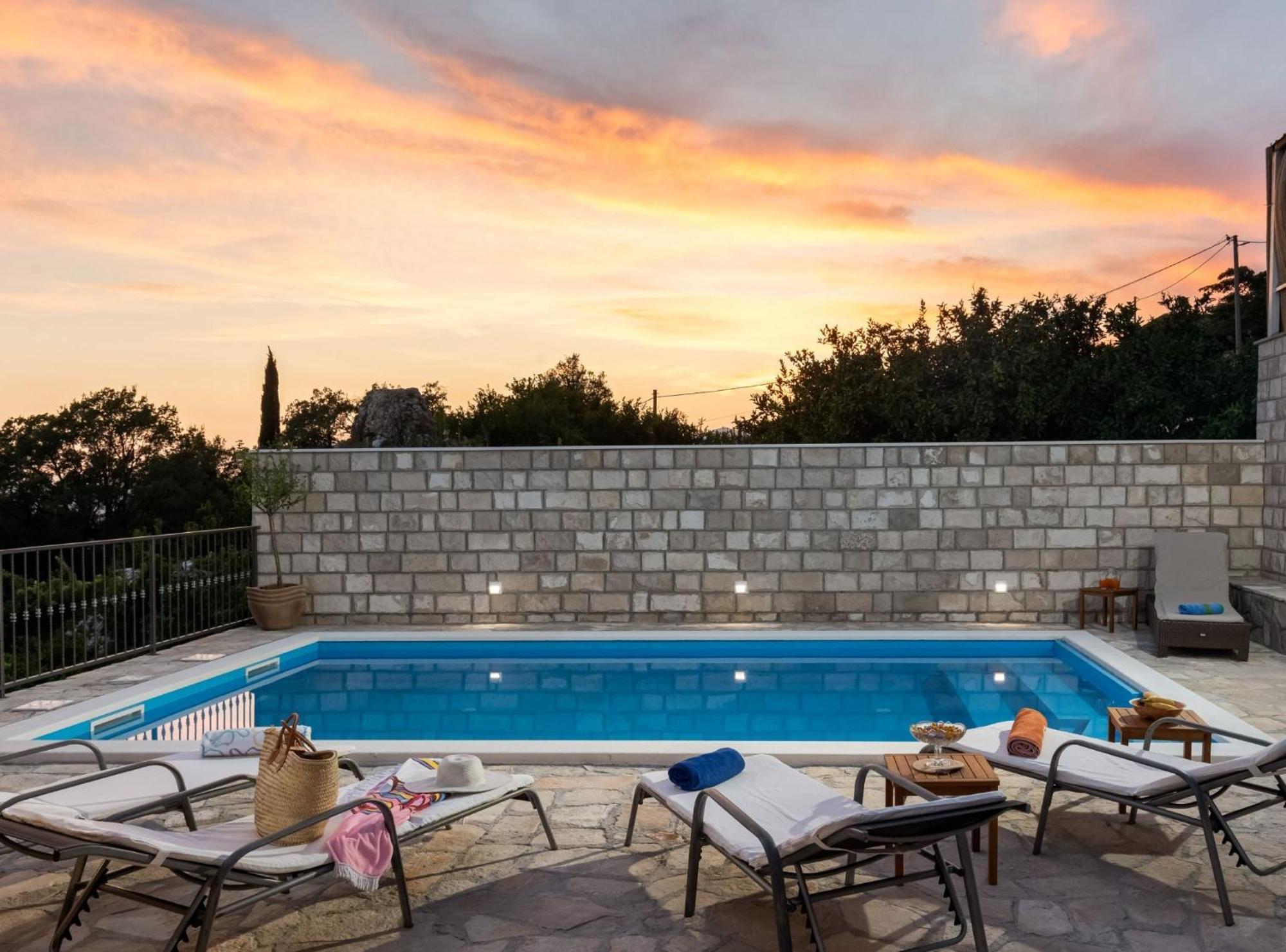Villa Source With Private Pool Pridvorje Exterior foto
